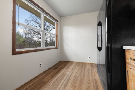 Updated Home With Sulphur Mountain View For Sale Harrison - image 7