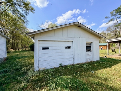 Income Producing Investment Home in Tupelo, Mississippi - image 3