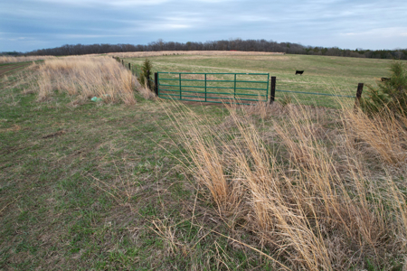Southwest Iowa Combination Farm - image 21