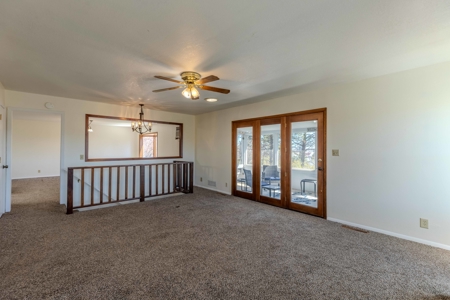 Eastern Oregon Four Bedroom Home on the Hill - image 3