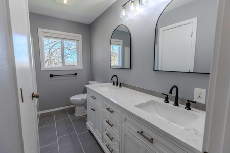 Eastern Oregon Four Bedroom Home on the Hill - image 8