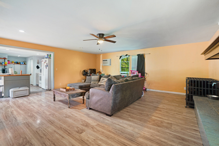 2 Bed Home on Double Lot in Paris, TX Great Starter Home - image 19