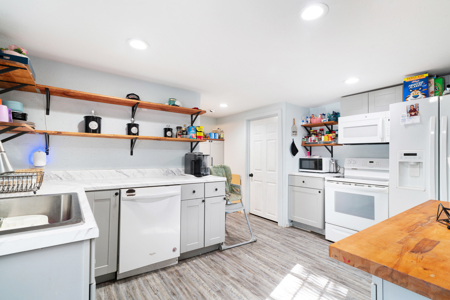 2 Bed Home on Double Lot in Paris, TX Great Starter Home - image 15