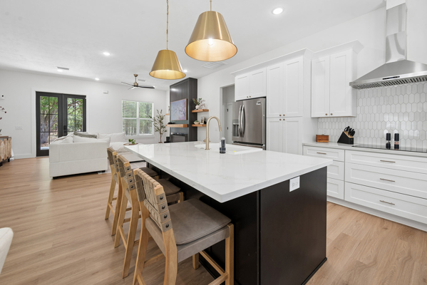 Beautiful Home on 5 Acres for Sale in Fort White, FL