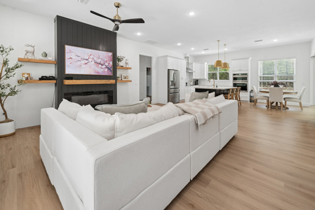 Beautiful Home on 5 Acres for Sale in Fort White, FL - image 49