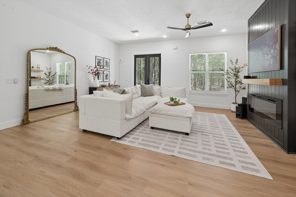 Beautiful Home on 5 Acres for Sale in Fort White, FL