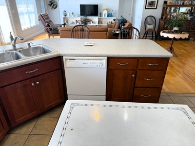 Spacious Home - Garage - Basement - 2.66 Acres- Liberty, KY. - image 22