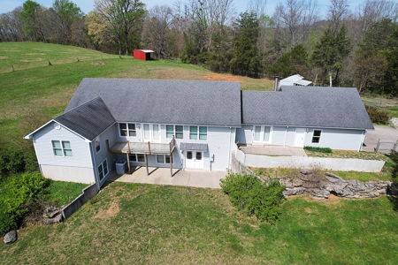 Spacious Home - Garage - Basement - 2.66 Acres- Liberty, KY. - image 15