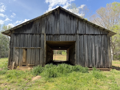 Country Estate Farm For Sale In Tn, 61.5 Ac, Creek, Fields, Barn - image 36