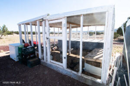 Small Homestead close to Seligman on 3.38 acres - image 30