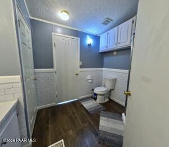 Small Homestead close to Seligman on 3.38 acres - image 12