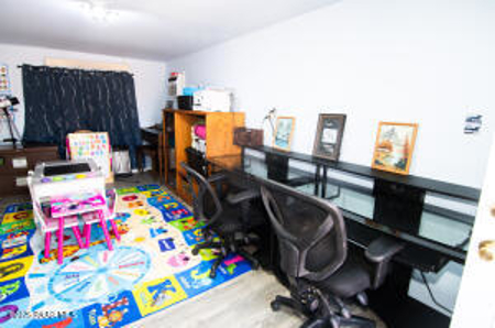 Small Homestead close to Seligman on 3.38 acres - image 26