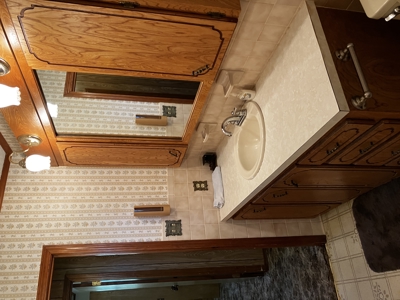 Nice Country Home On Large Lot With Additional Acreage Available - image 20