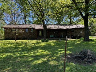 Nice Country Home On Large Lot With Additional Acreage Available - image 46