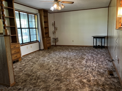 Nice Country Home On Large Lot With Additional Acreage Available - image 35