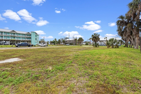 Prime Commercial Corner Lot in the Heart of Horseshoe Beach