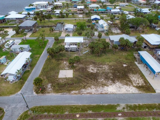 Prime Commercial Corner Lot in the Heart of Horseshoe Beach