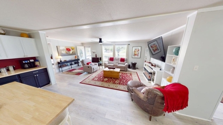 Updated Home Near Lake in Harbor Point! - image 11