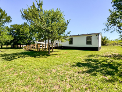 Updated Home Near Lake in Harbor Point! - image 4