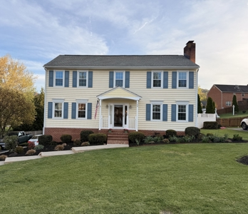 Updated Home for Sale in Salem, Virginia - image 2