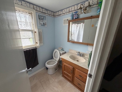 Cape Cod Home of your Dreams in Chillicothe, MO! - image 16