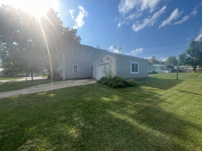 Cape Cod Home of your Dreams in Chillicothe, MO! - image 4