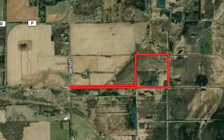 44± Acre Premier Duck and Deer Hunting Property Marquette Cty WI - image 2