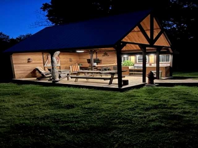 Home With Apartment Loft And Several Outbuildings - image 49