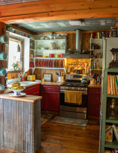 Home With Apartment Loft And Several Outbuildings - image 20