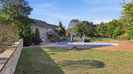 Secluded Family Home and 12 Acres in Oregon County, Thayer, MO - image 4