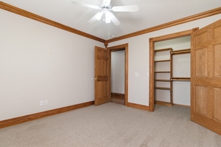 Secluded Family Home and 12 Acres in Oregon County, Thayer, MO - image 22