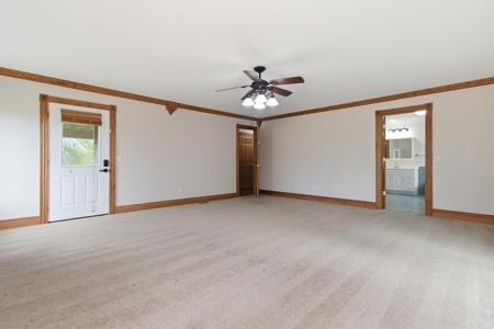 Secluded Family Home and 12 Acres in Oregon County, Thayer, MO - image 18