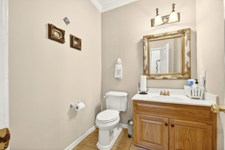 Custom Home for Sale with Lake Views in Lexington, TN - image 14