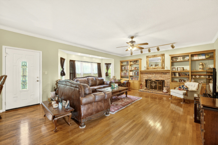 Custom Home for Sale with Lake Views in Lexington, TN - image 9