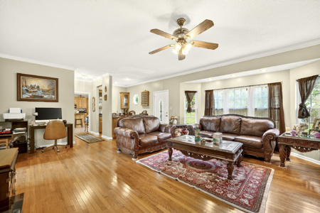 Custom Home for Sale with Lake Views in Lexington, TN - image 10