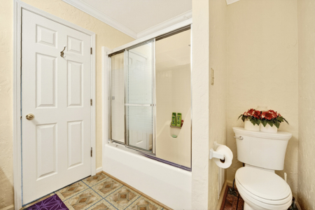 Custom Home for Sale with Lake Views in Lexington, TN - image 35