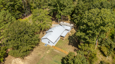 Remodeled Home for Sale on Large Lot in Medon, TN - image 34