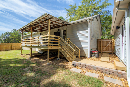 Remodeled Home for Sale on Large Lot in Medon, TN - image 30