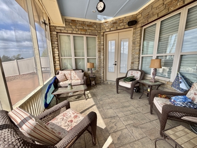 Luxury Home and 51 Acres for sale Hartshorne OK. - image 32