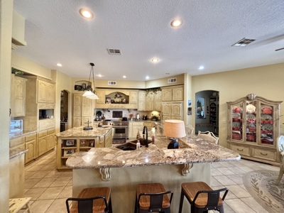 Luxury Home and 51 Acres for sale Hartshorne OK. - image 5