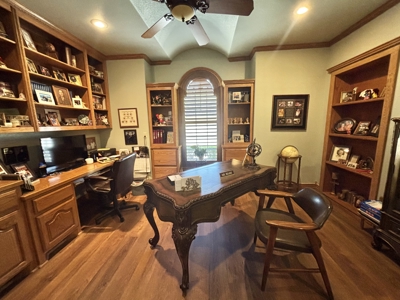 Luxury Home and 51 Acres for sale Hartshorne OK. - image 12