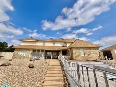 Luxury Home and 51 Acres for sale Hartshorne OK. - image 37
