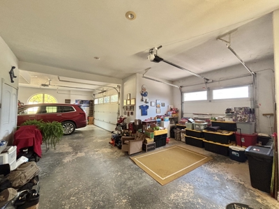 Luxury Home and 51 Acres for sale Hartshorne OK. - image 2