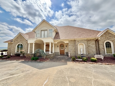Luxury Home and 51 Acres for sale Hartshorne OK. - image 41