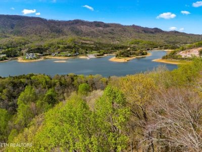 2.38 Acres in Gated Community in Hawkins County, Tennessee - image 14