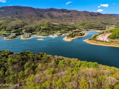 2.38 Acres in Gated Community in Hawkins County, Tennessee - image 9