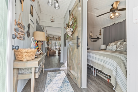 Canal Front Home With Boat House in Suwannee, FL - image 14