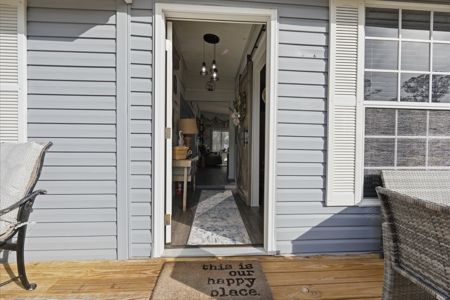 Canal Front Home With Boat House in Suwannee, FL - image 15