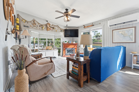 Canal Front Home With Boat House in Suwannee, FL - image 27