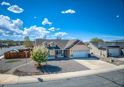 Corner lot home for sale in Delta, Colorado with No HOA - image 19